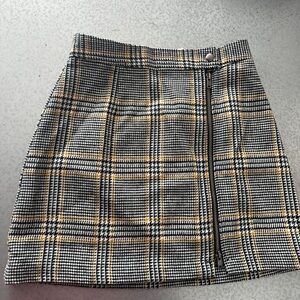 Plaid women’s shirt